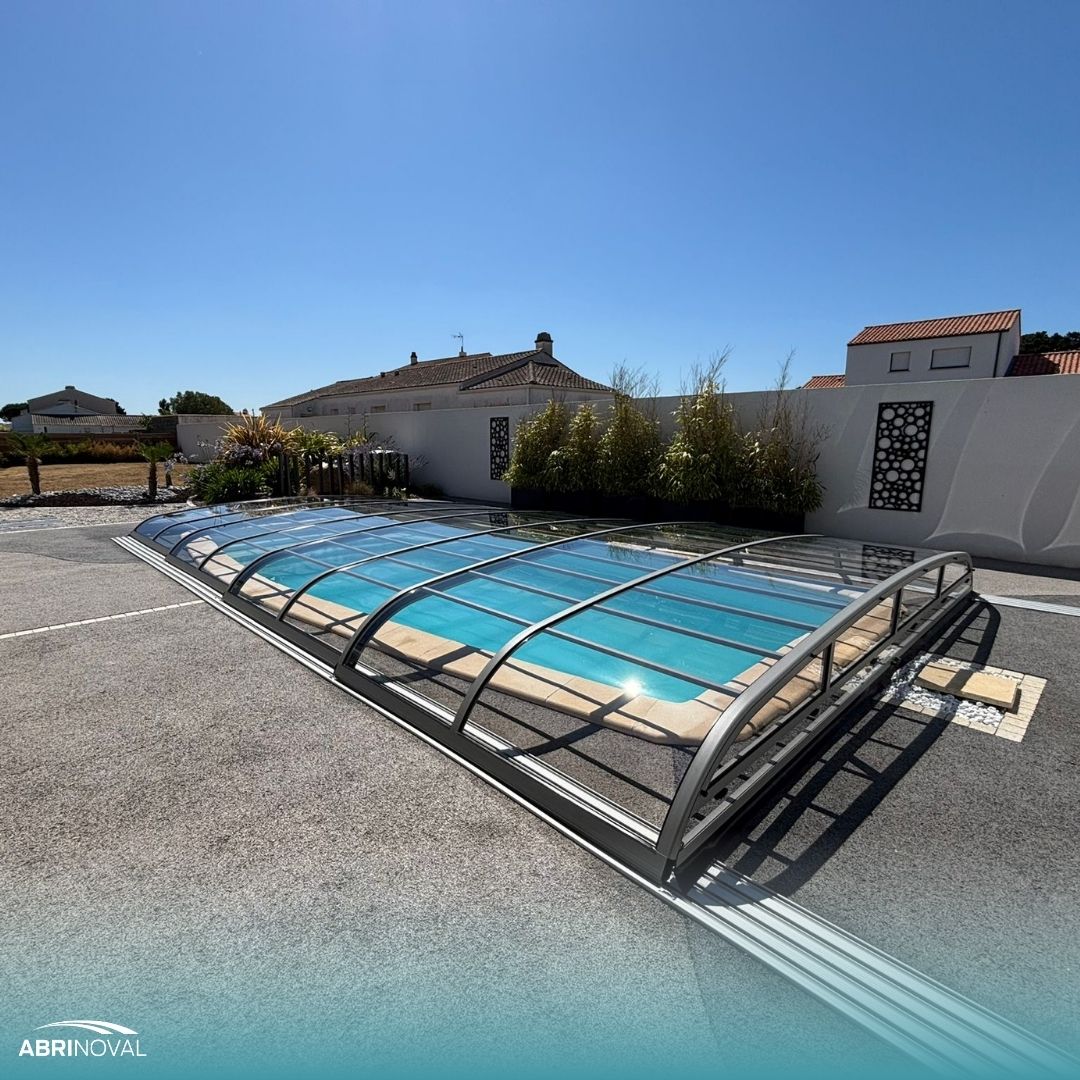 Abri de piscine bas Optic