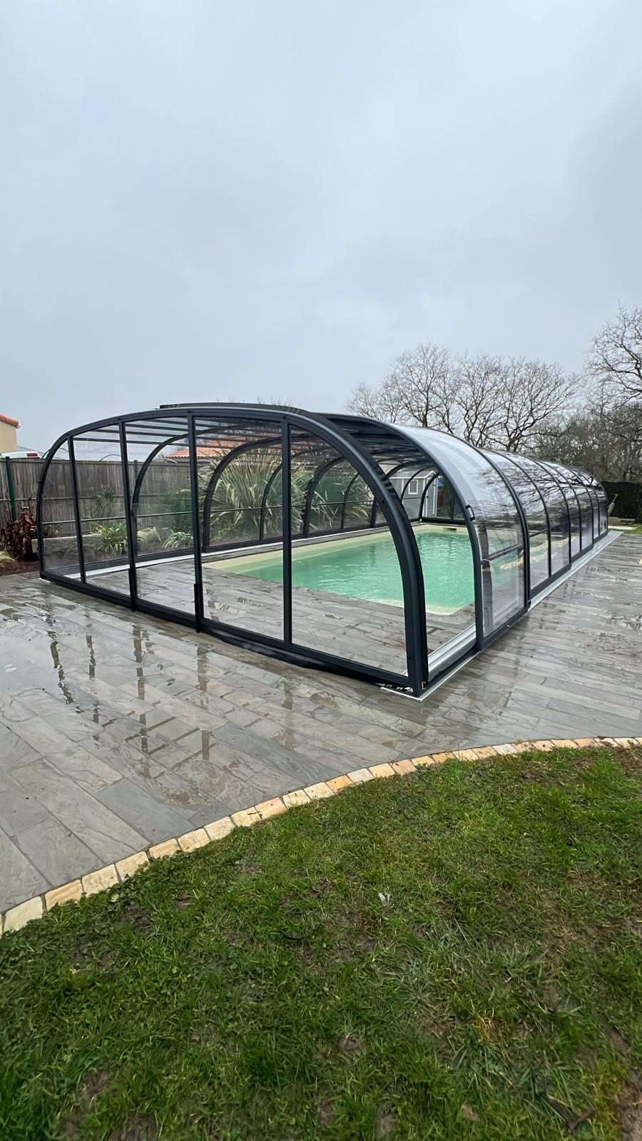 Abri de piscine mi haut mini relax Abri de piscine mi haut mini relax