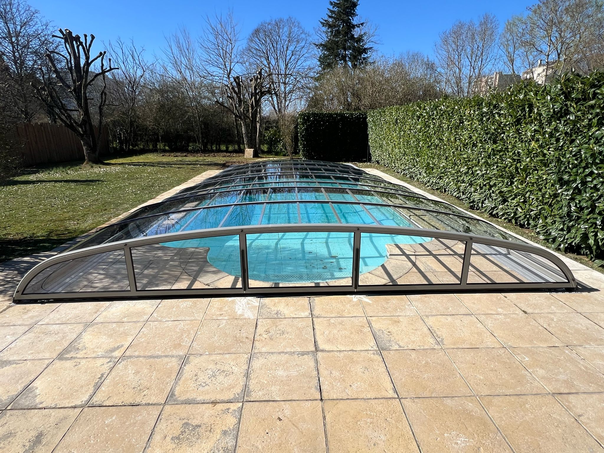 Abri de piscine bas optic Abri de piscine bas optic