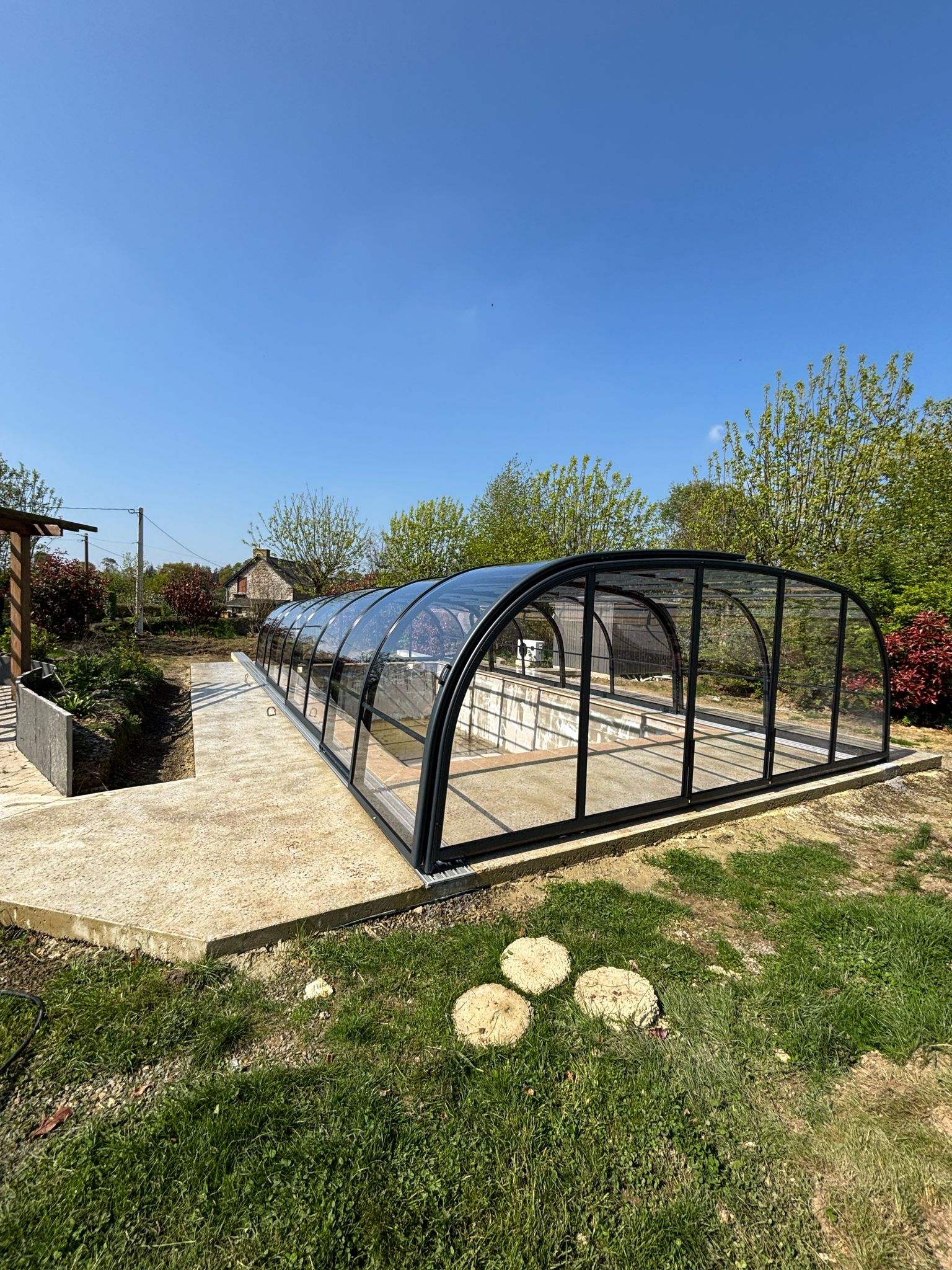 Abri de piscine mi haut mini relax Abri de piscine mi haut mini relax