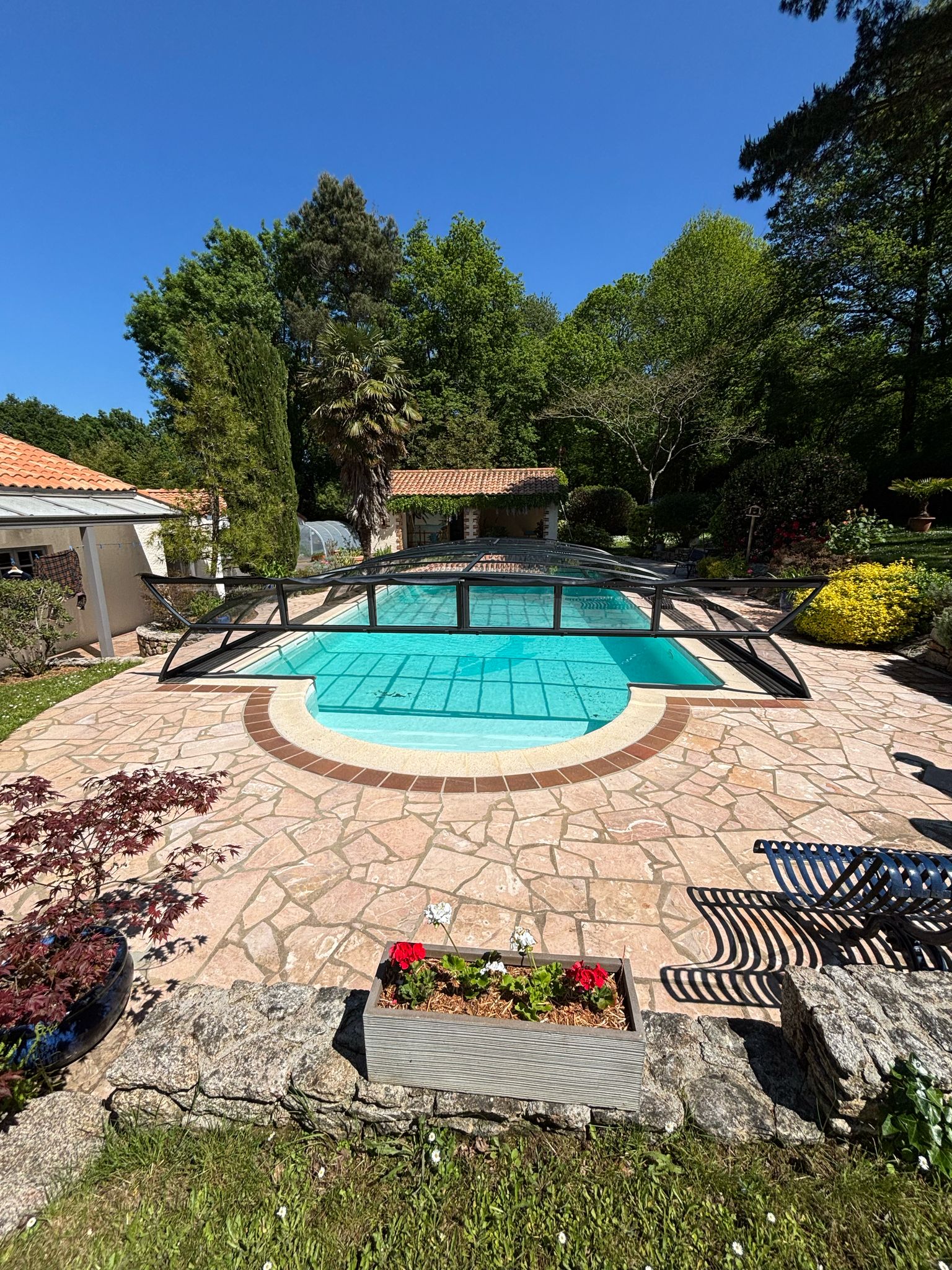 Abri de piscine bas thermo Abri de piscine bas thermo