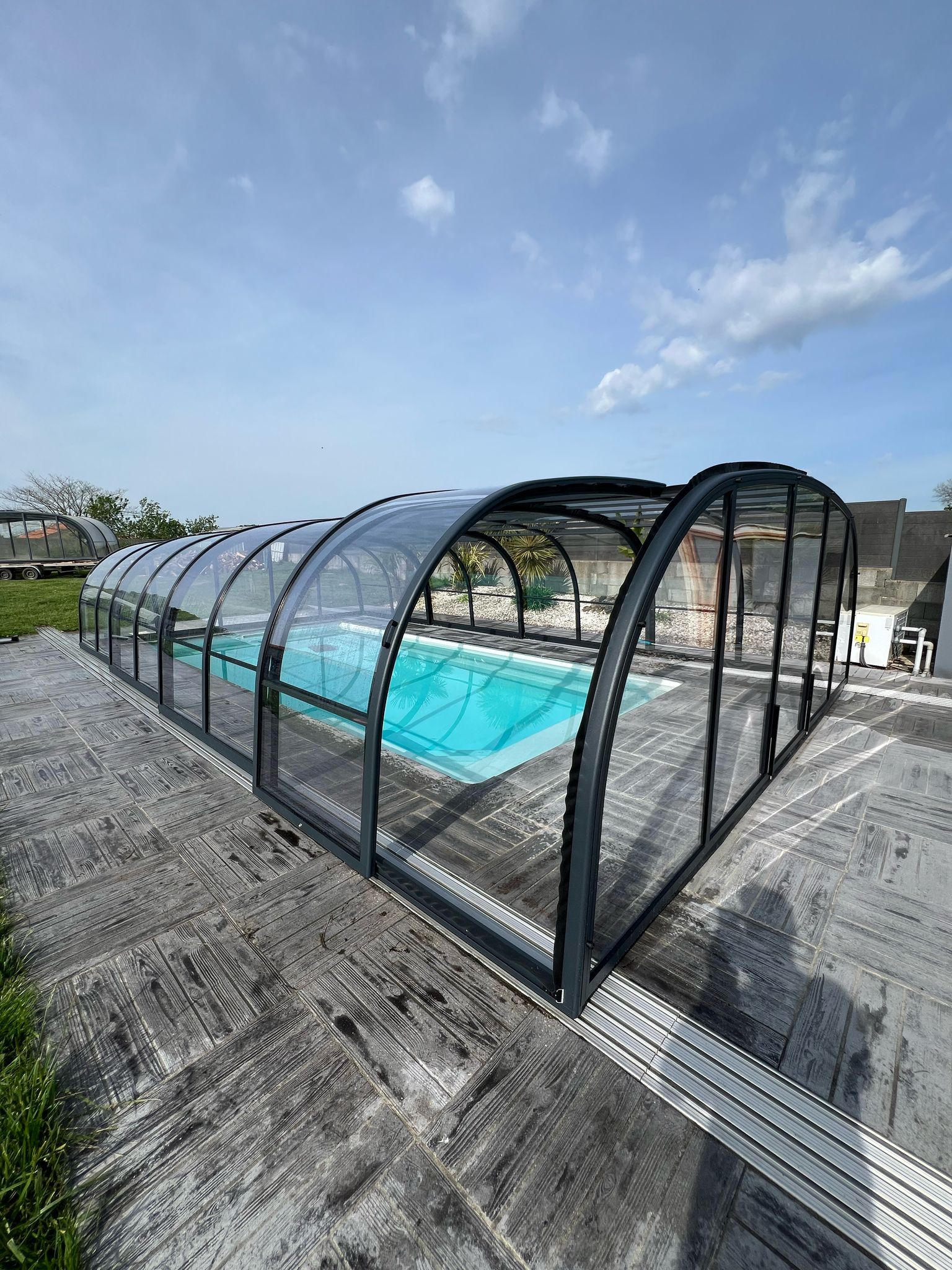 Abri de piscine mi haut mini relax Abri de piscine mi haut mini relax