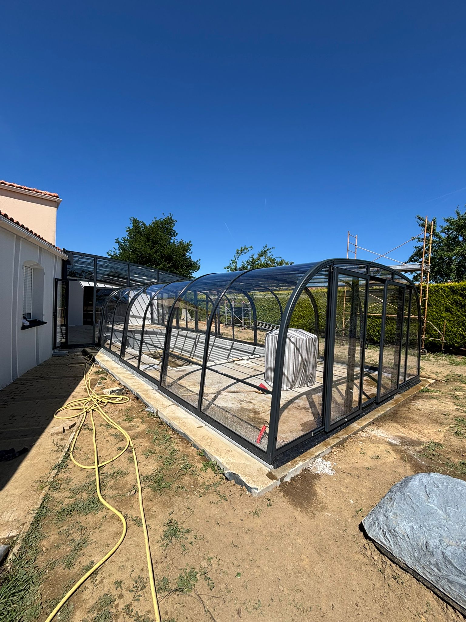 Abri de piscine mi haut mini relax Abri de piscine mi haut mini relax