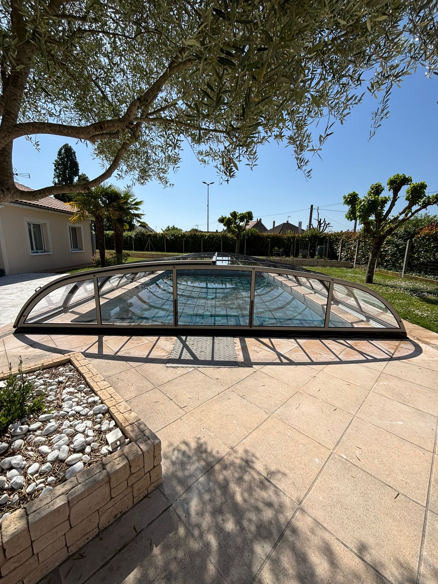 Abri de piscine bas thermo Abri de piscine bas thermo