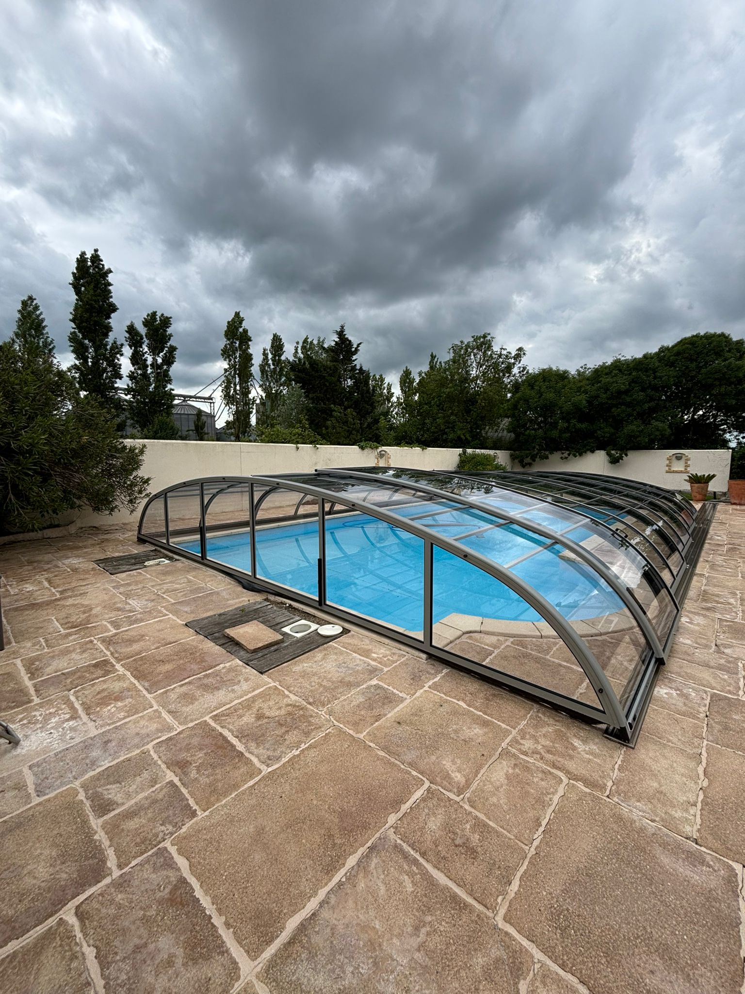 WhatsApp Image 2025-05-19 at 17.03.45 Abri de piscine bas thermo