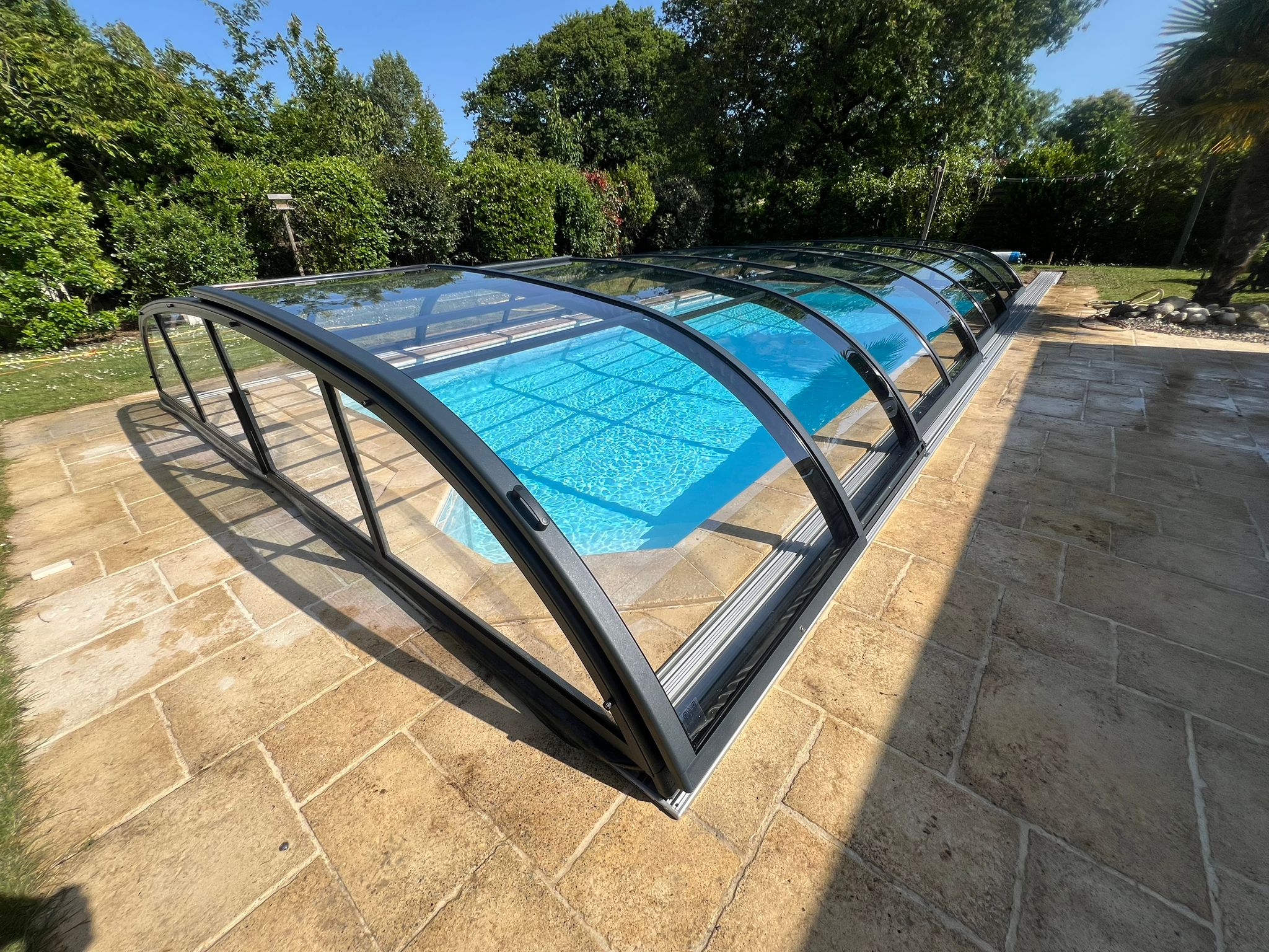 Abri de piscine bas thermo Abri de piscine bas thermo