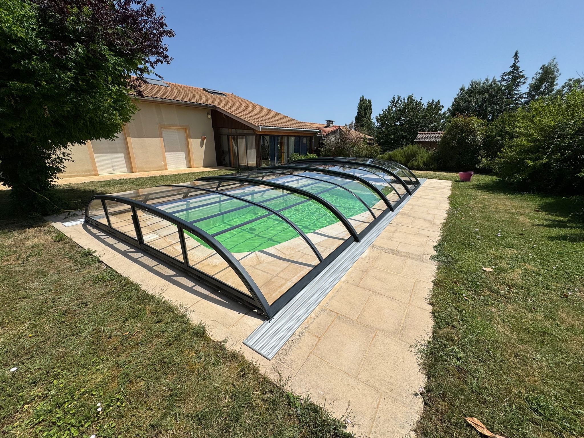 Abri de piscine bas thermo Abri de piscine bas thermo