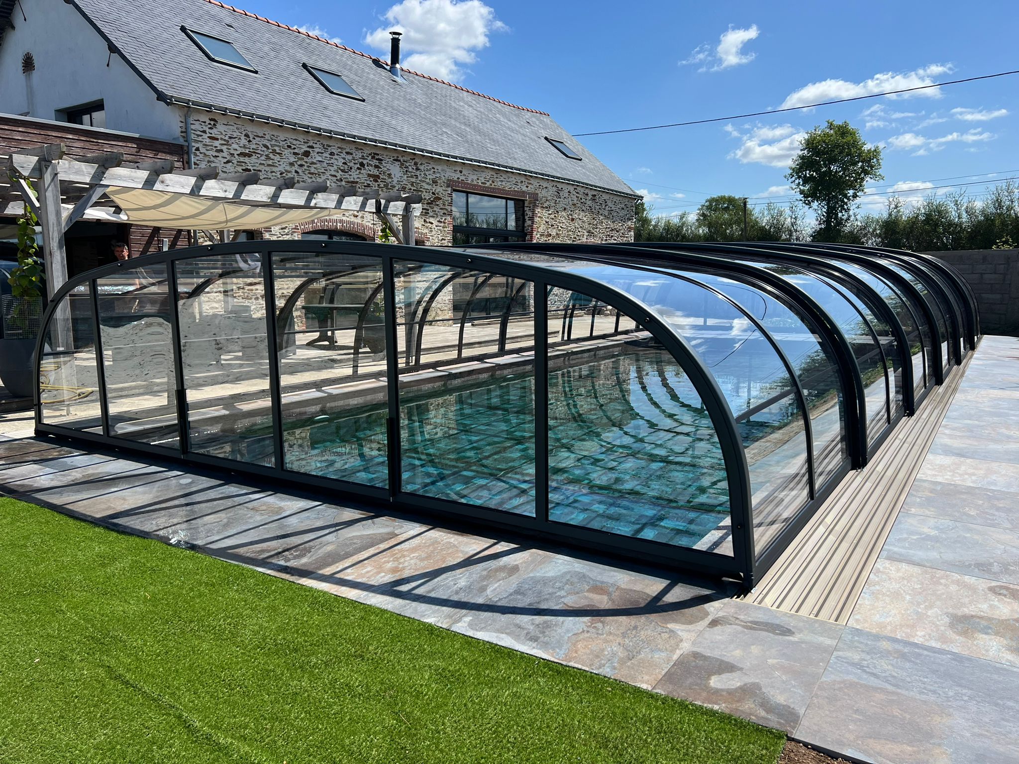 Abri de piscine mi haut mini relax Abri de piscine mi haut mini relax