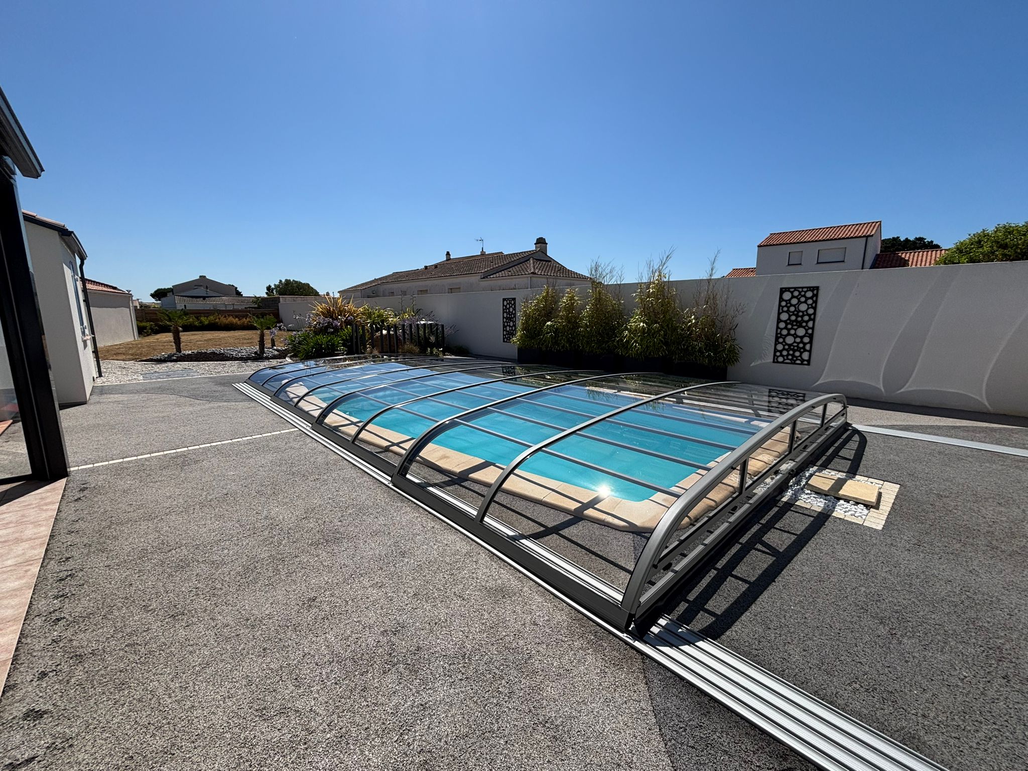 Abri de piscine bas optic Abri de piscine bas optic