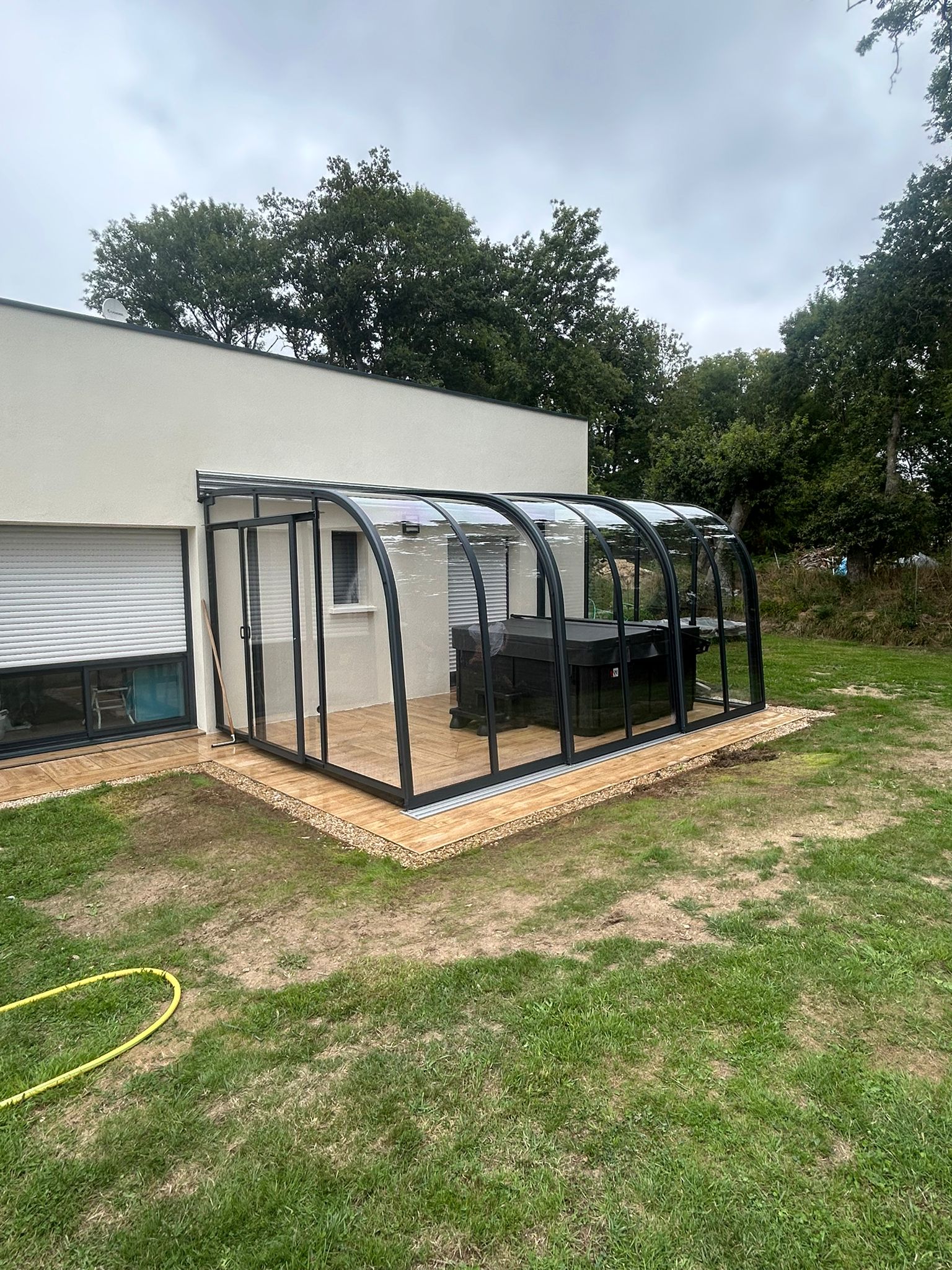 Abri de terrasse pans arrondis Abri de terrasse pans arrondis